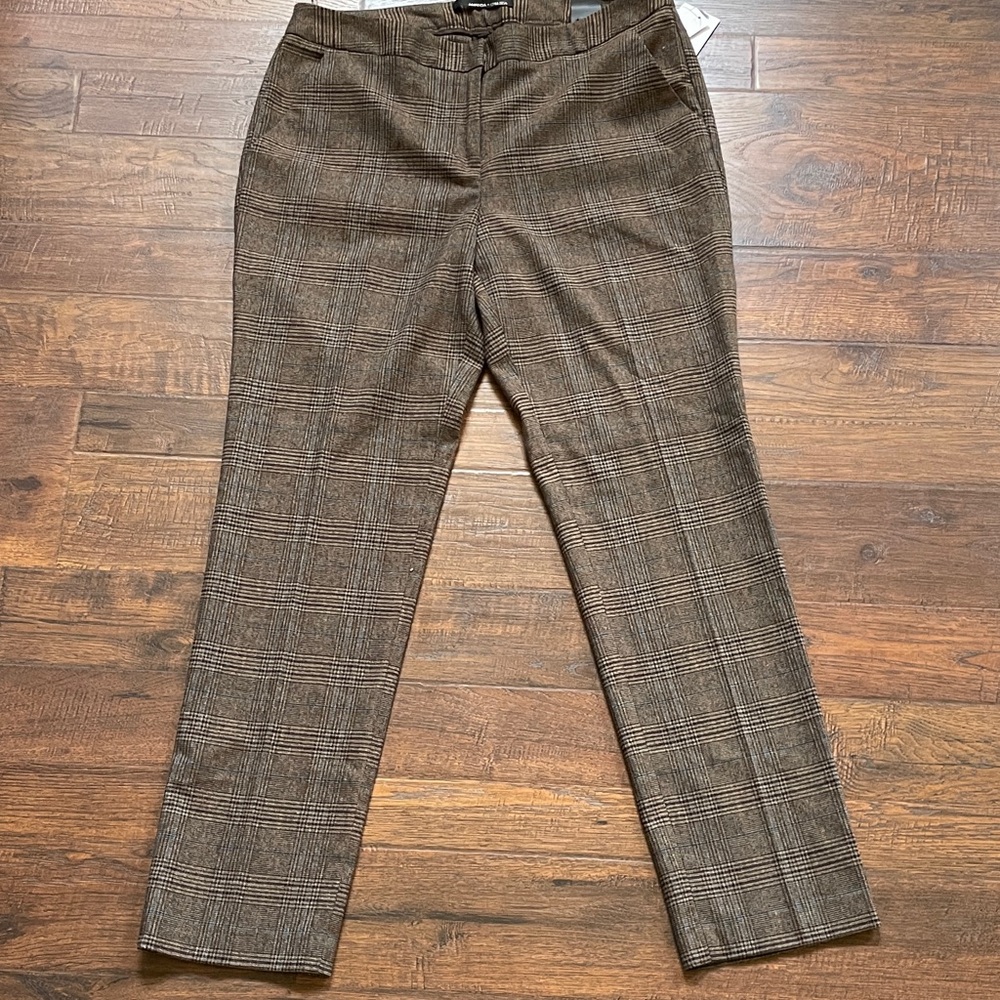 Amanda & Chelsea Brown Plaid Dress Pants